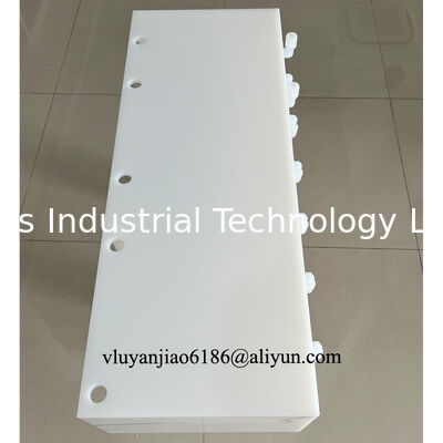 Tanque de soldadura PFA resistente a altas temperaturas con construcción sin costuras y puertos personalizables para almacenamiento químico